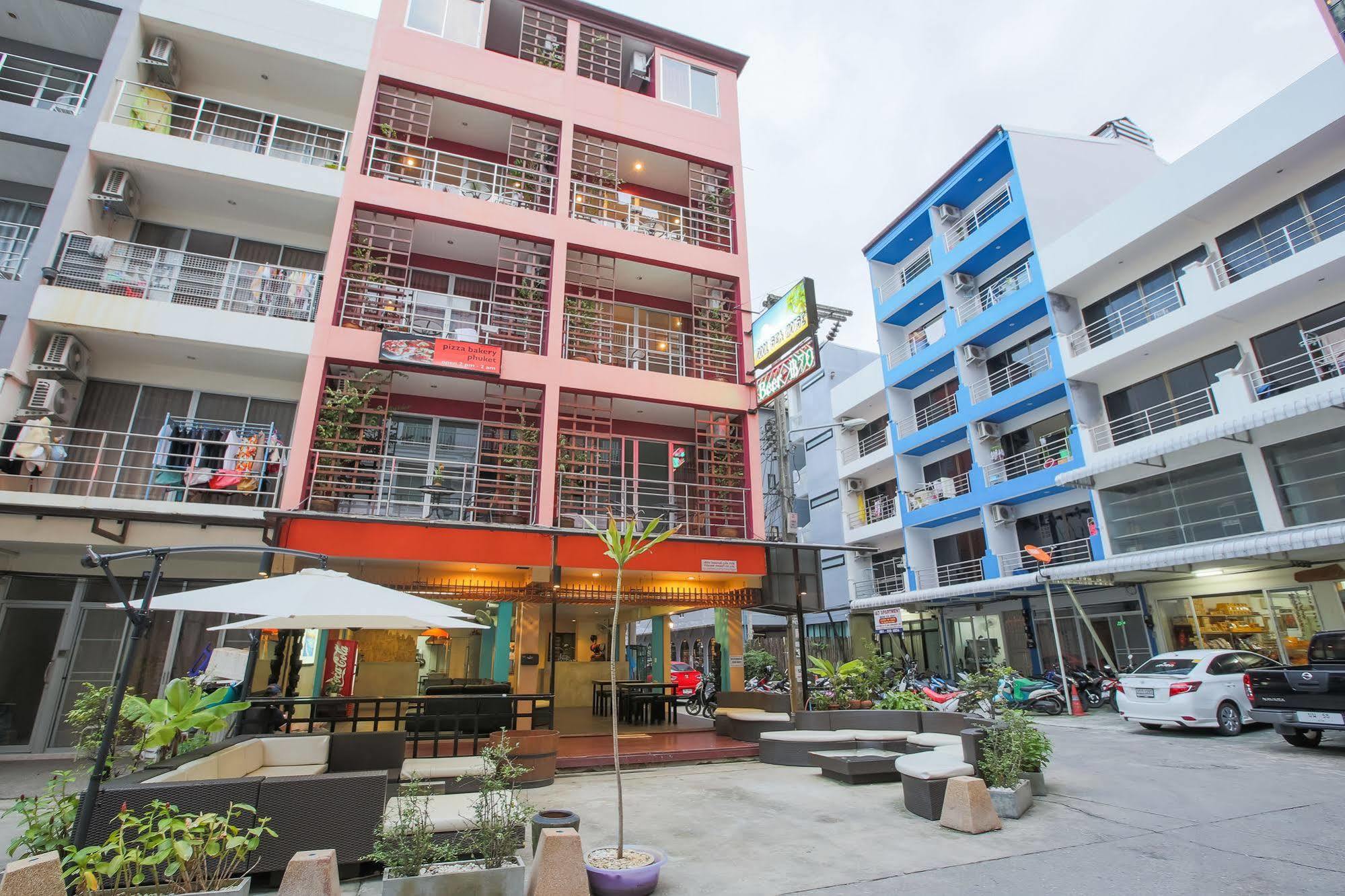 Cool Sea House Hotel Patong Екстериор снимка
