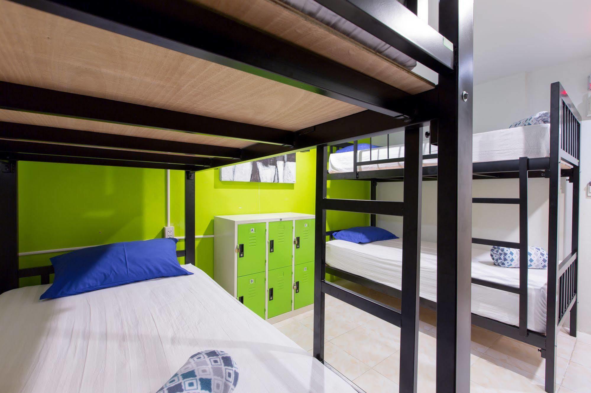 Cool Sea House Hotel Patong Екстериор снимка