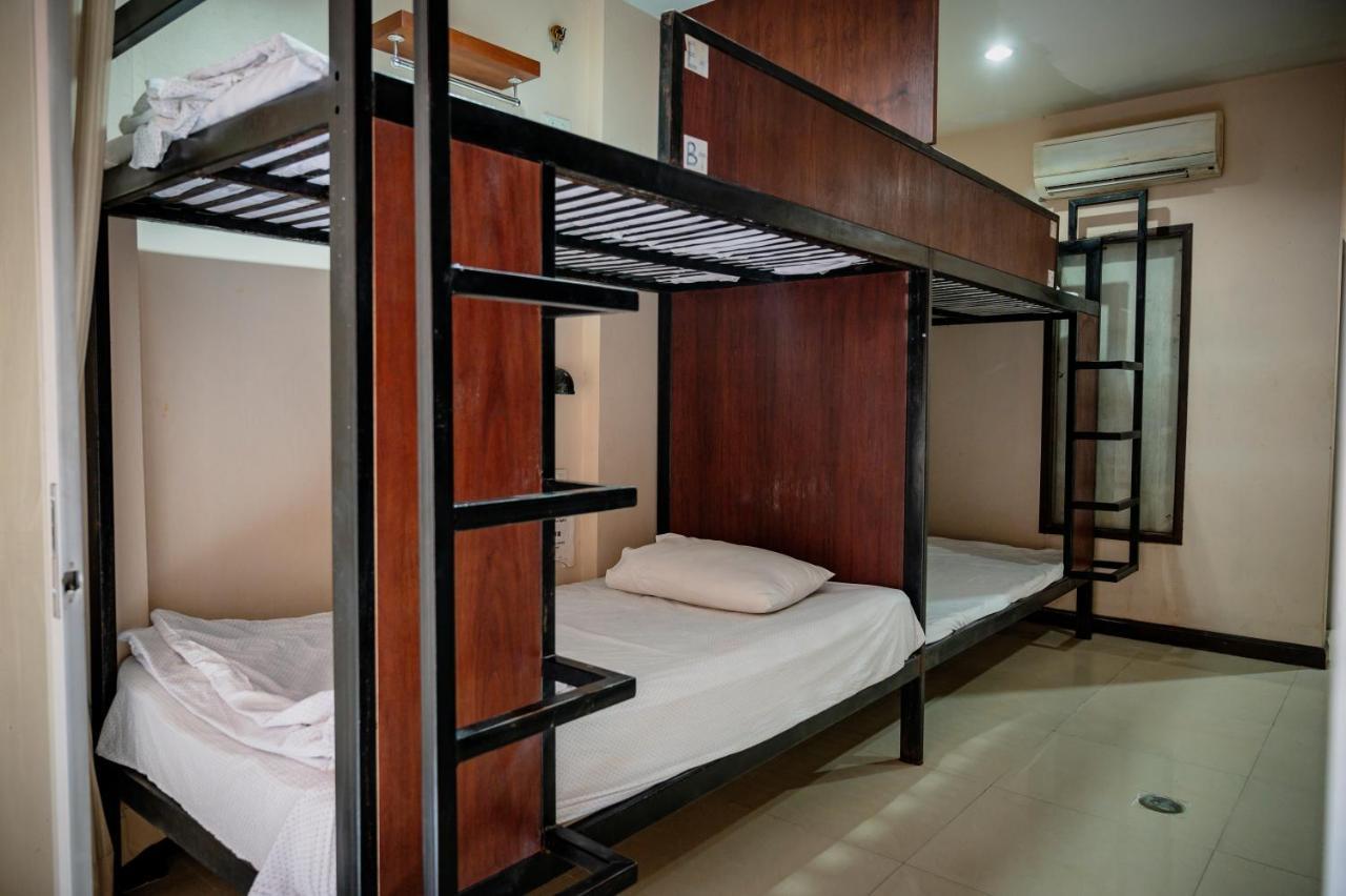 Cool Sea House Hotel Patong Екстериор снимка