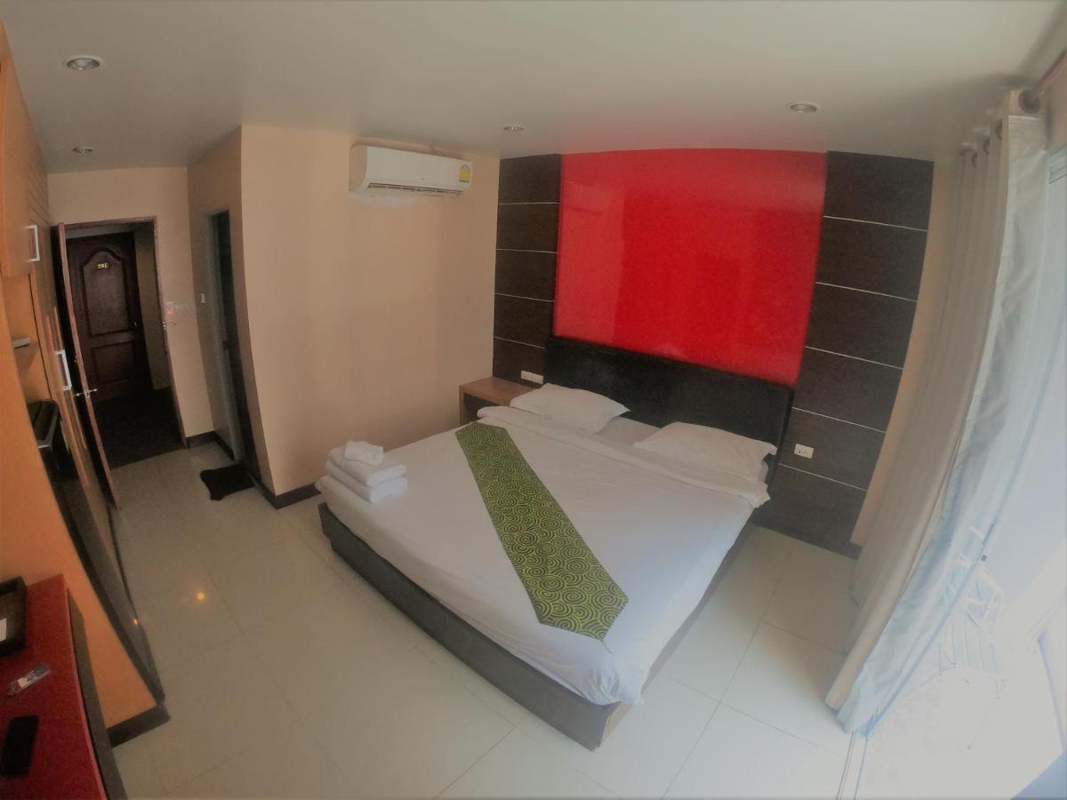 Cool Sea House Hotel Patong Екстериор снимка